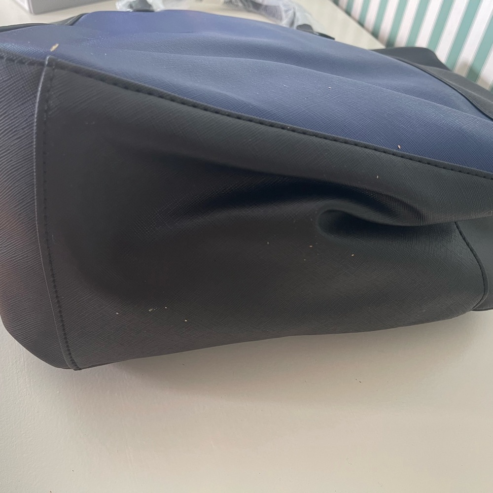 NWT Kenneth Cole handbag - Picture 5 of 6